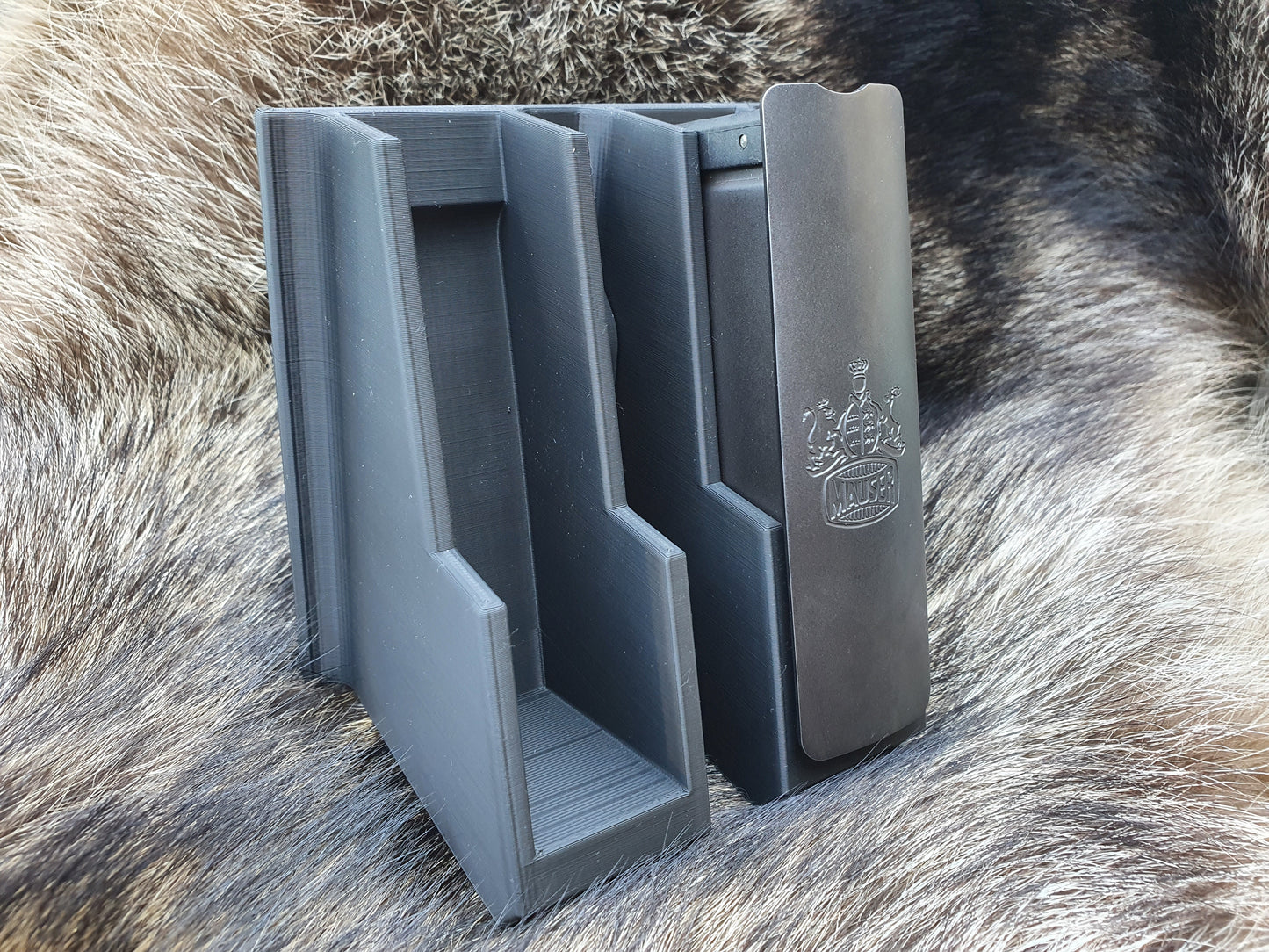 Abzugs- / Magazinhalterung für Blaser R8 & Mauser & Sauer S 100 S101 S404 S505