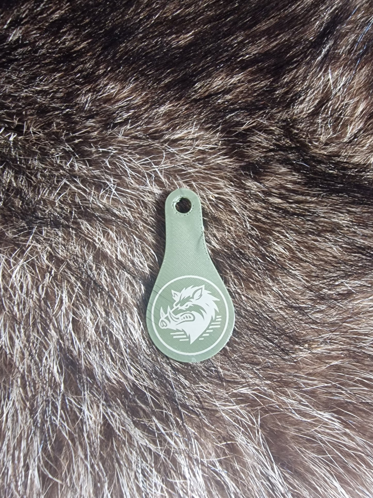 Einkaufswagenöffner mit jagdlichen Motiven