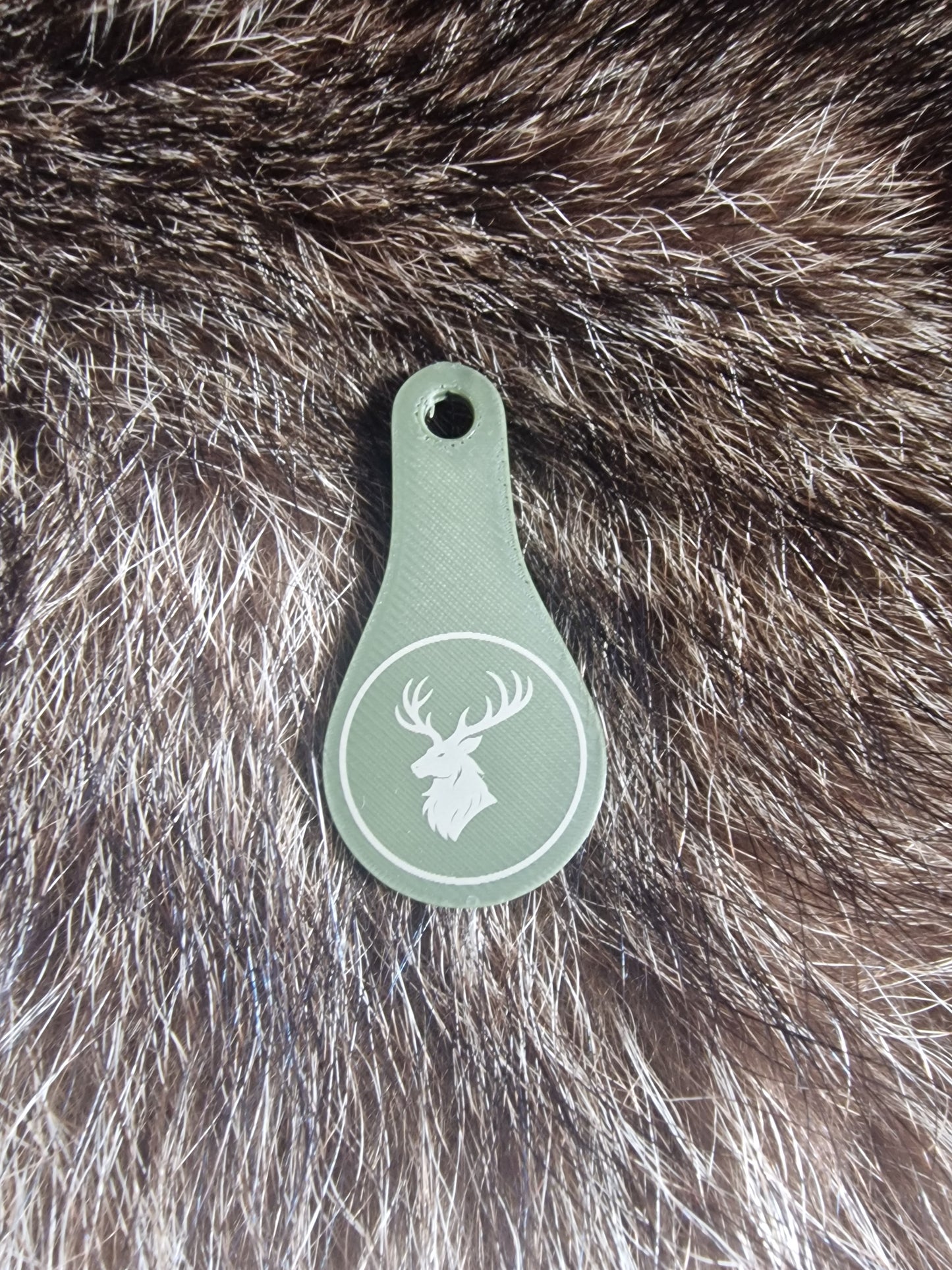 Einkaufswagenöffner mit jagdlichen Motiven