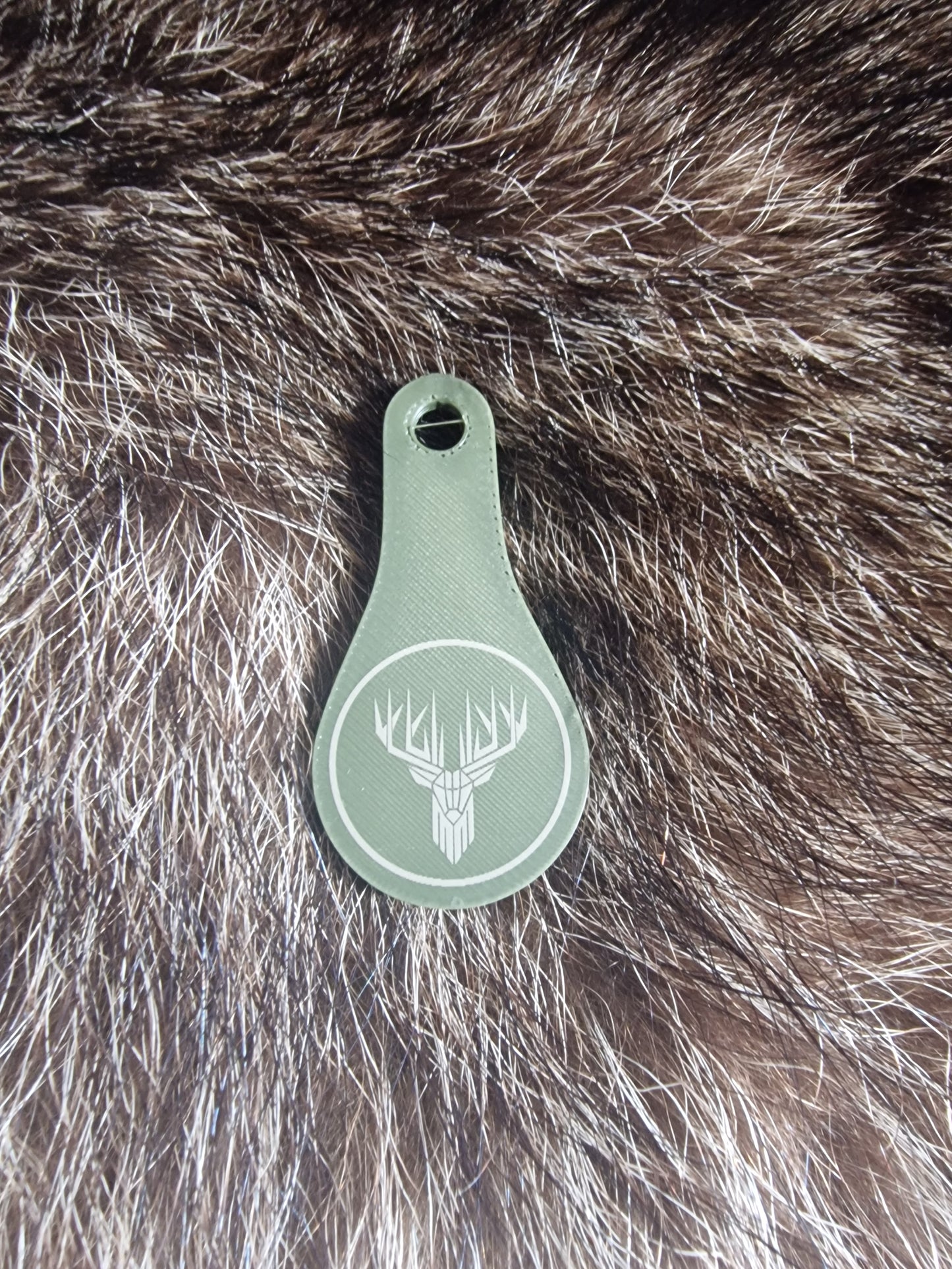 Einkaufswagenöffner mit jagdlichen Motiven