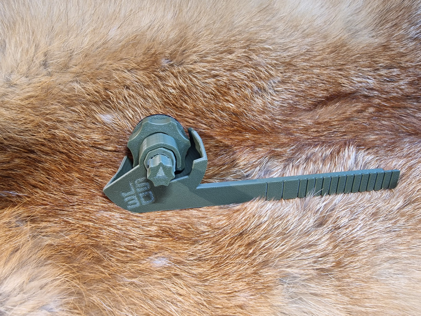 Revierhelfer - Teerspender