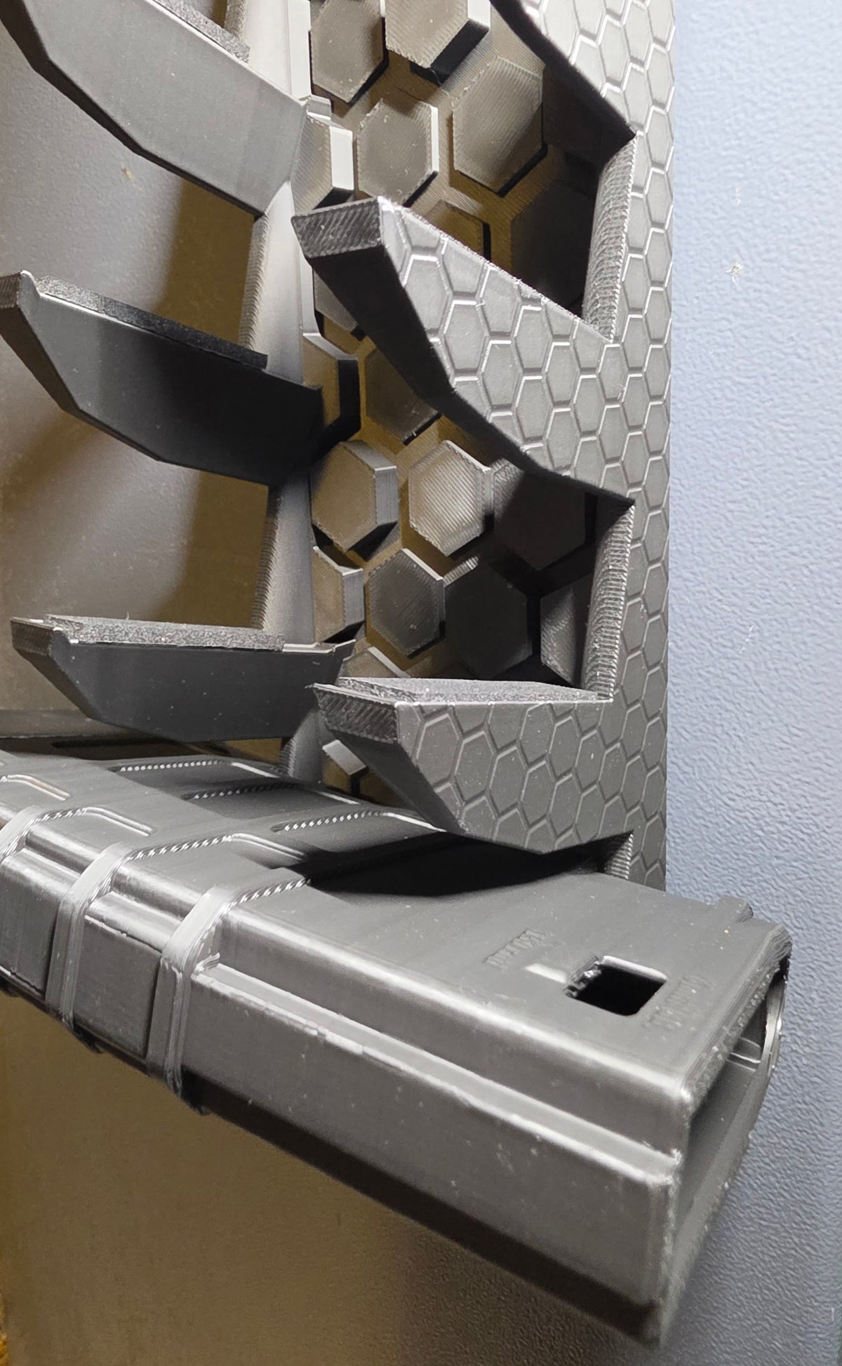 Magazine holders for e.g. Glock, HK, AR-15 etc.